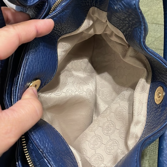 MICHAEL KORS navy pebble leather bag purse - Picture 10 of 13